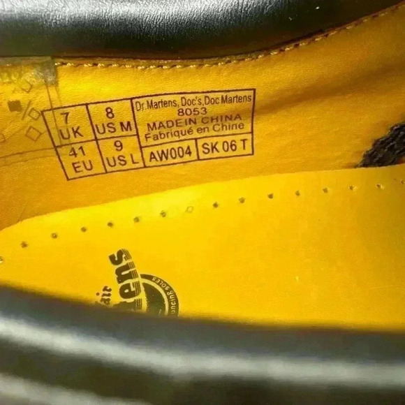 Doc Dr. Martens Crazy Horse Black Leather M8/W9 - Picture 15 of 16